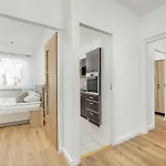 Jasny Z Balkonem By Renters Apartamento Kołobrzeg