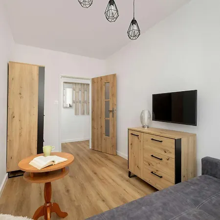 Jasny Apartament Z Balkonem By Noclegi Renters Kołobrzeg